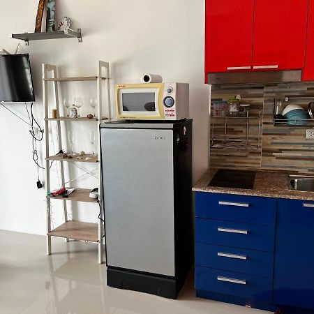 Trio Gems Condo Near Beach And Food Market Jomtien Beach Exterior photo